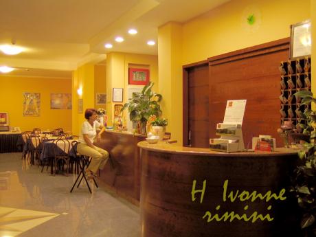 HOTEL IVONNE GARNì B&B
