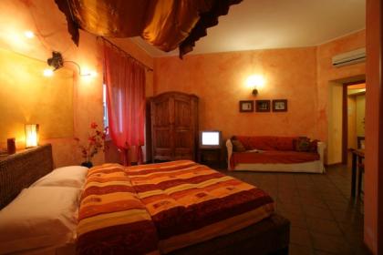 MOMI BED AND BREAKFAST