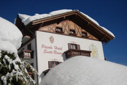 PICCOLO HOTEL SUITE RESORT