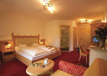 HOTEL WIESENHOF