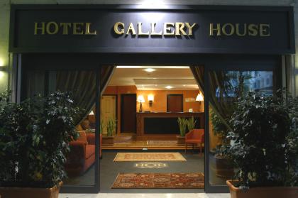 GALLERY HOUSE