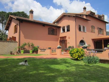 IL CASALE DELL'ARA DELLE ROSE