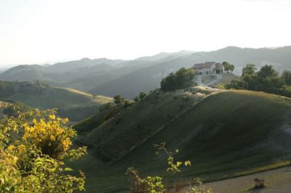 GIRFALCO COUNTRY HOUSE B&B